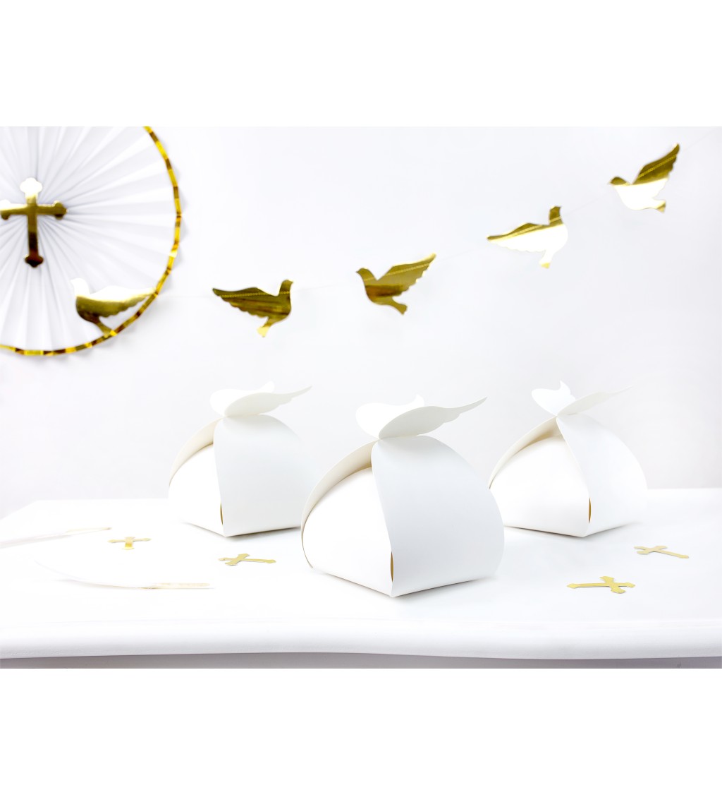 Bílá krabička s andělskými křídly