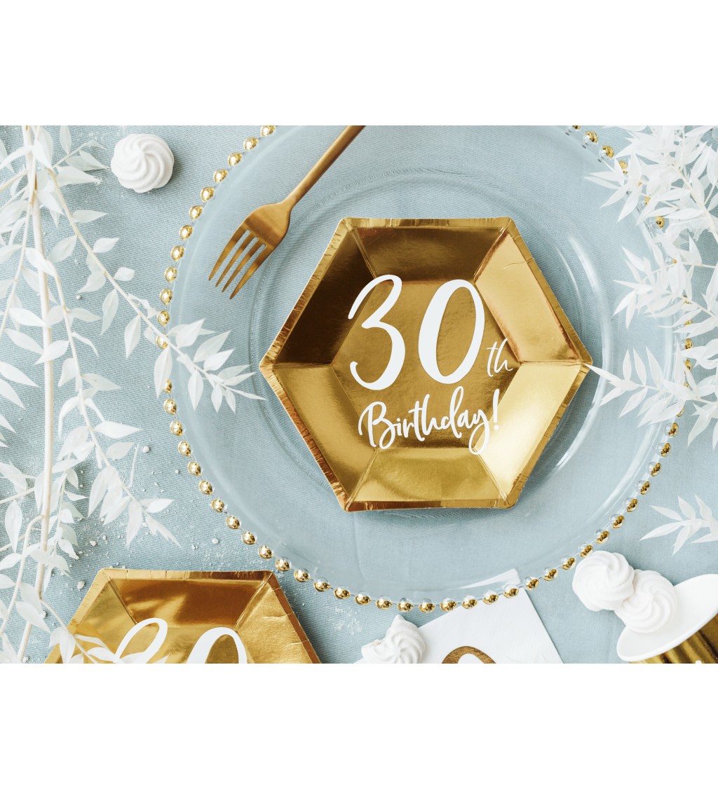 Zlaté šestihranné talířky 30. narozeniny