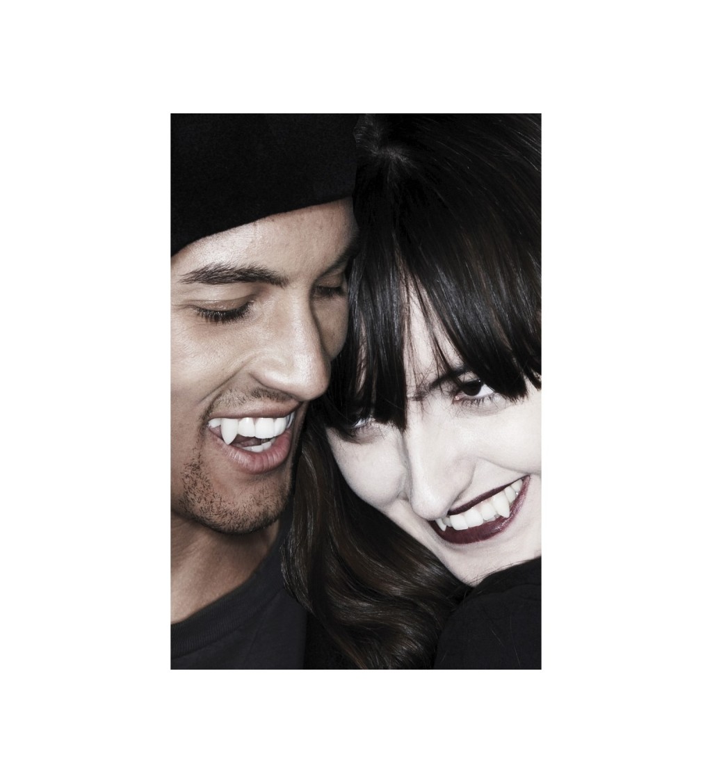 Upíří zuby deluxe