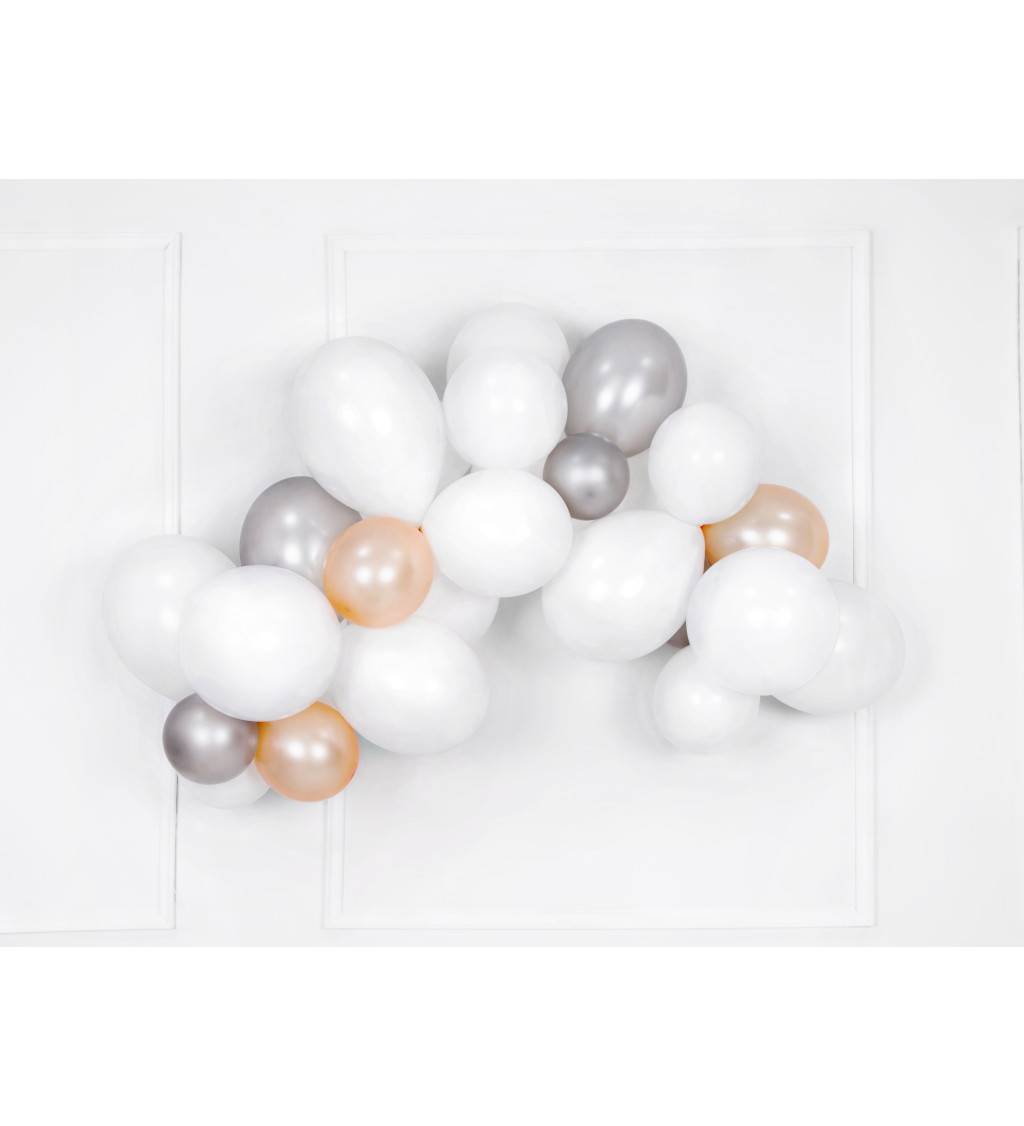Latexové balónky 27 cm metalické, stříbrné, 10 ks
