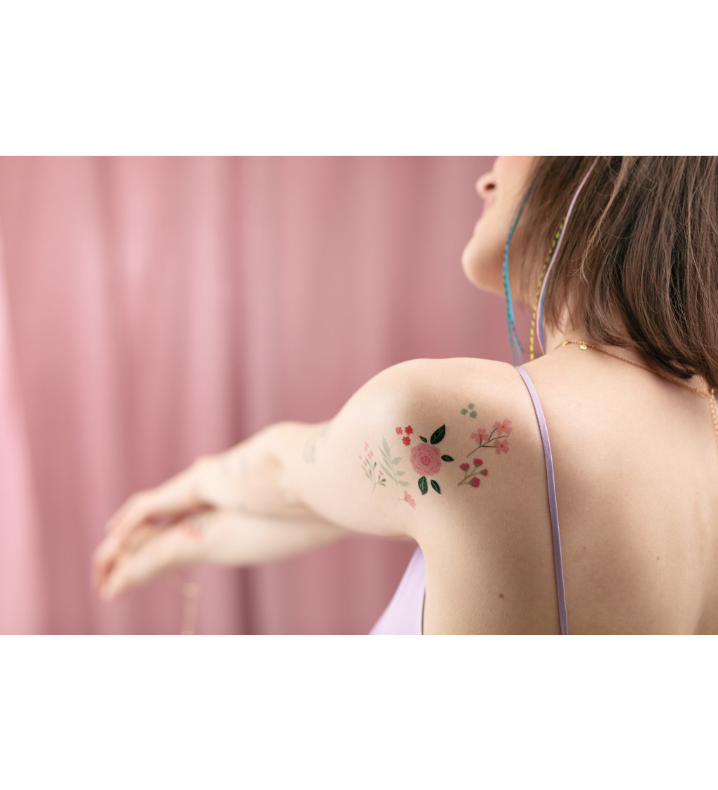 Omyvatelné tetování - květiny