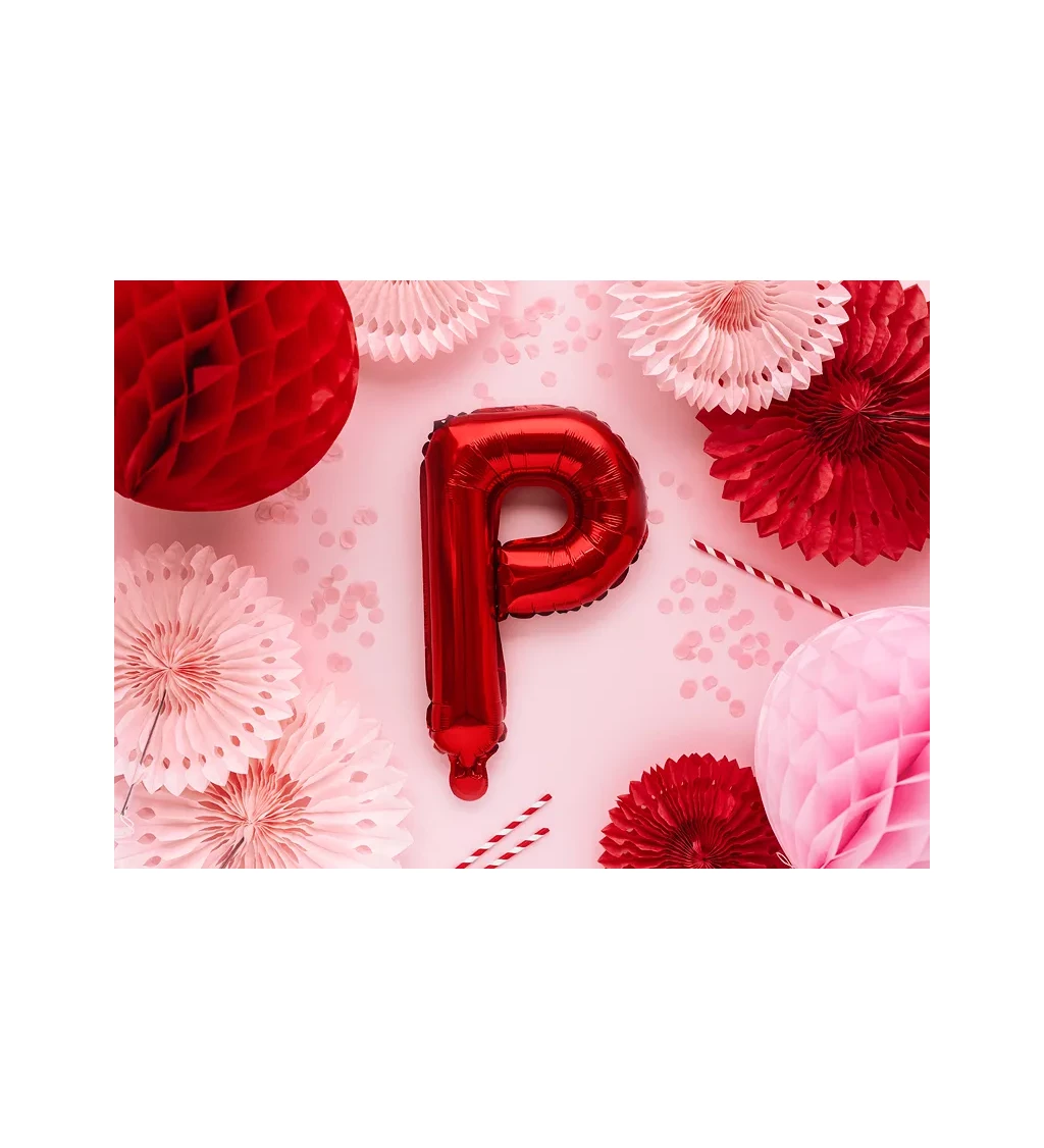 Malé červené písmeno - P