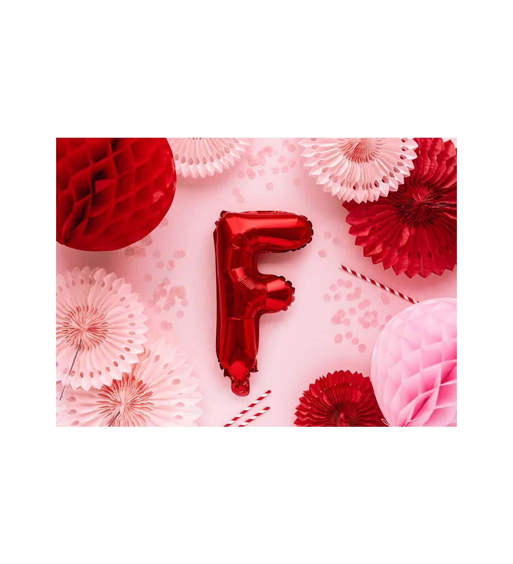 Malé červené písmeno - F