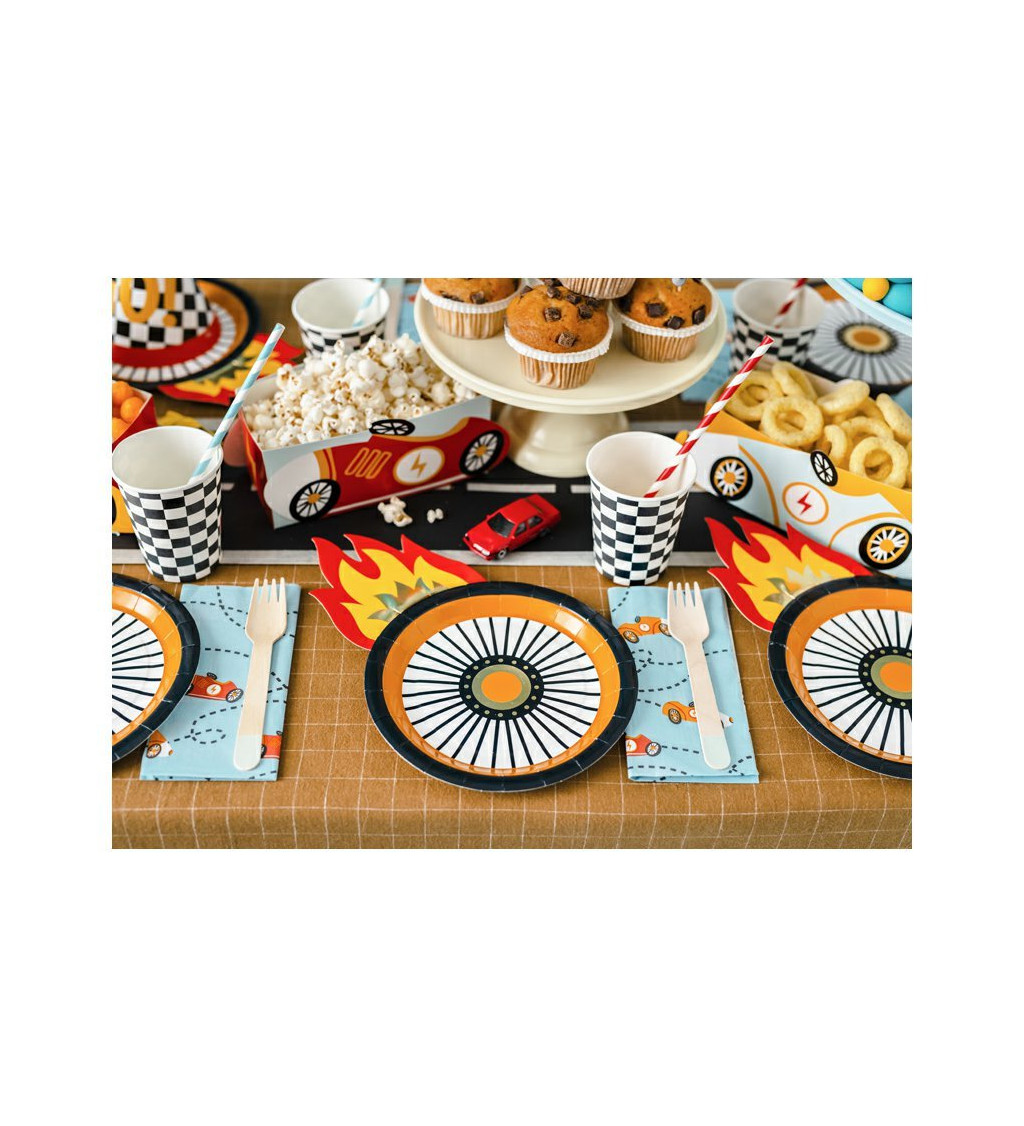 Talířky závodní auto