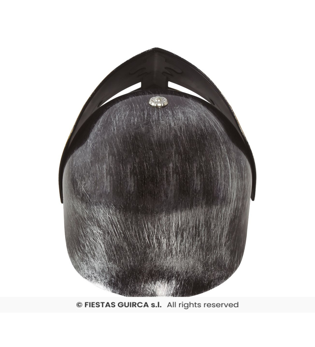 Přilba středověkého rytíře