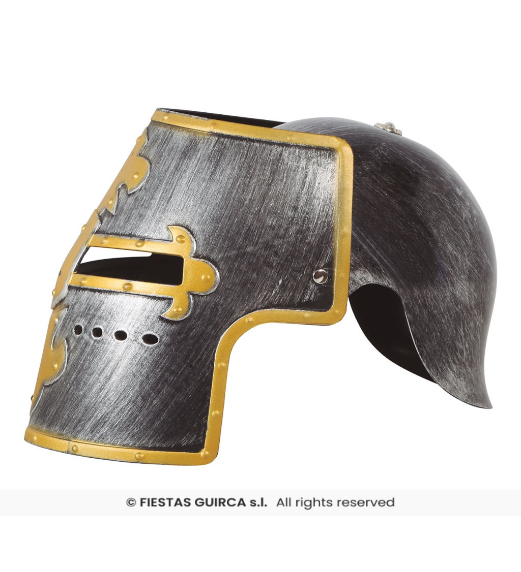 Přilba středověkého rytíře