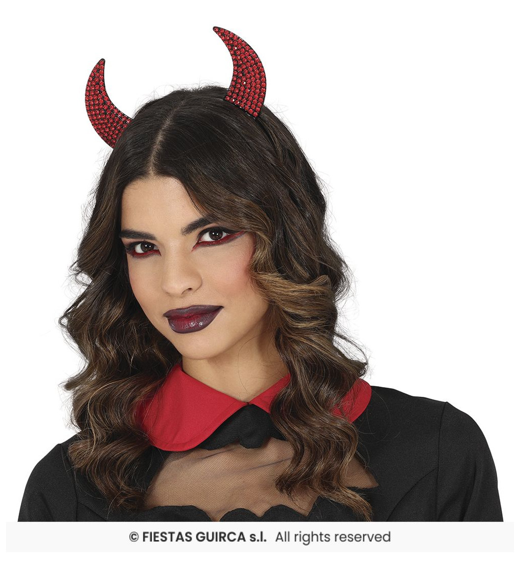 Čelenka s rohy a červenými kamínky