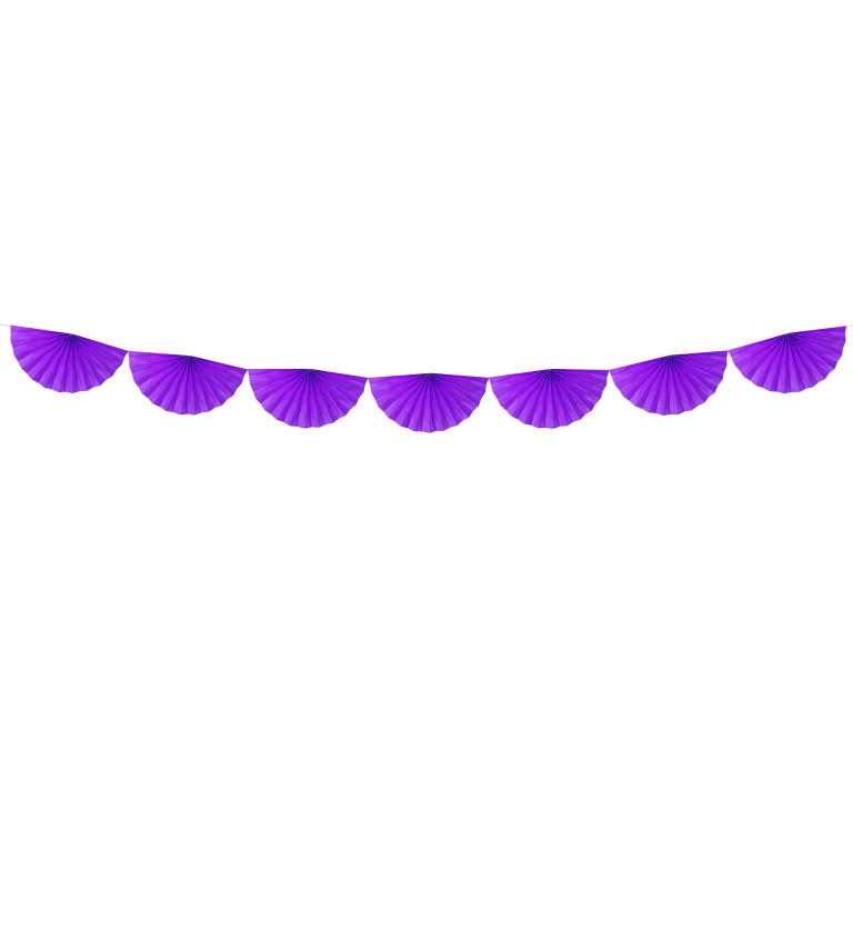 Girlanda ve tvaru fialového vějíře