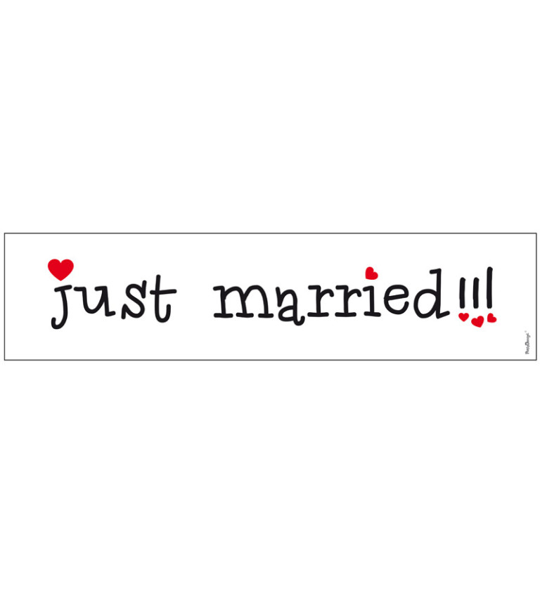 Tabulky s nápisem "Just Married"