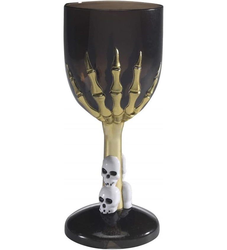 Černý gothic pohár s rukou kostlivce